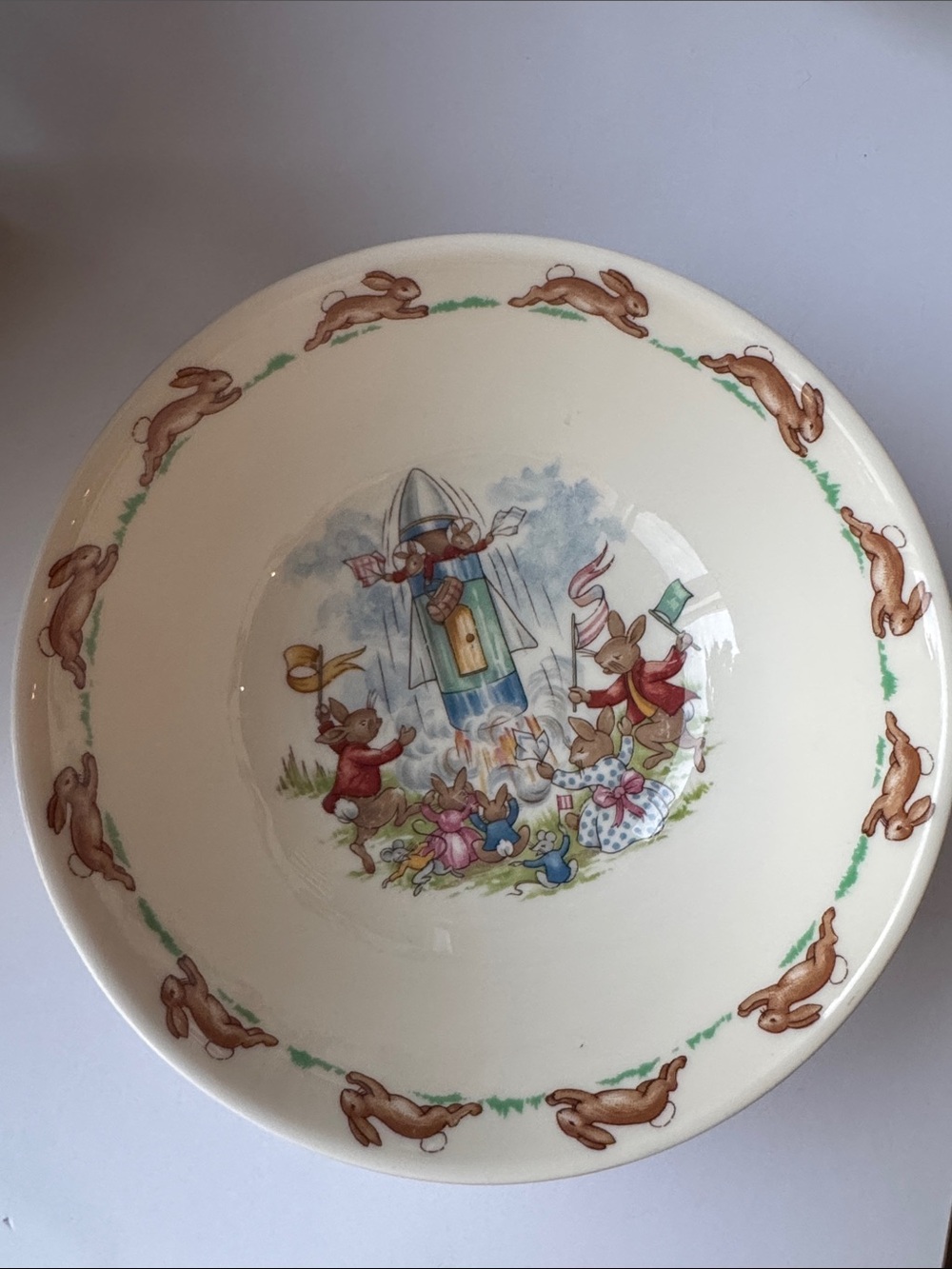 Vintage Royal Doulton Bunnykins Rocket Ship Cereal Bowl